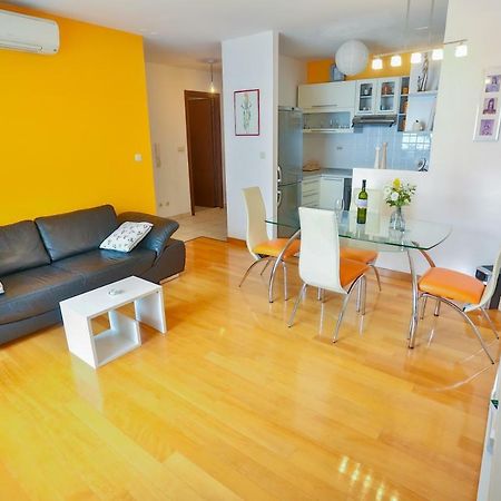 Ibis Apartment Split Extérieur photo