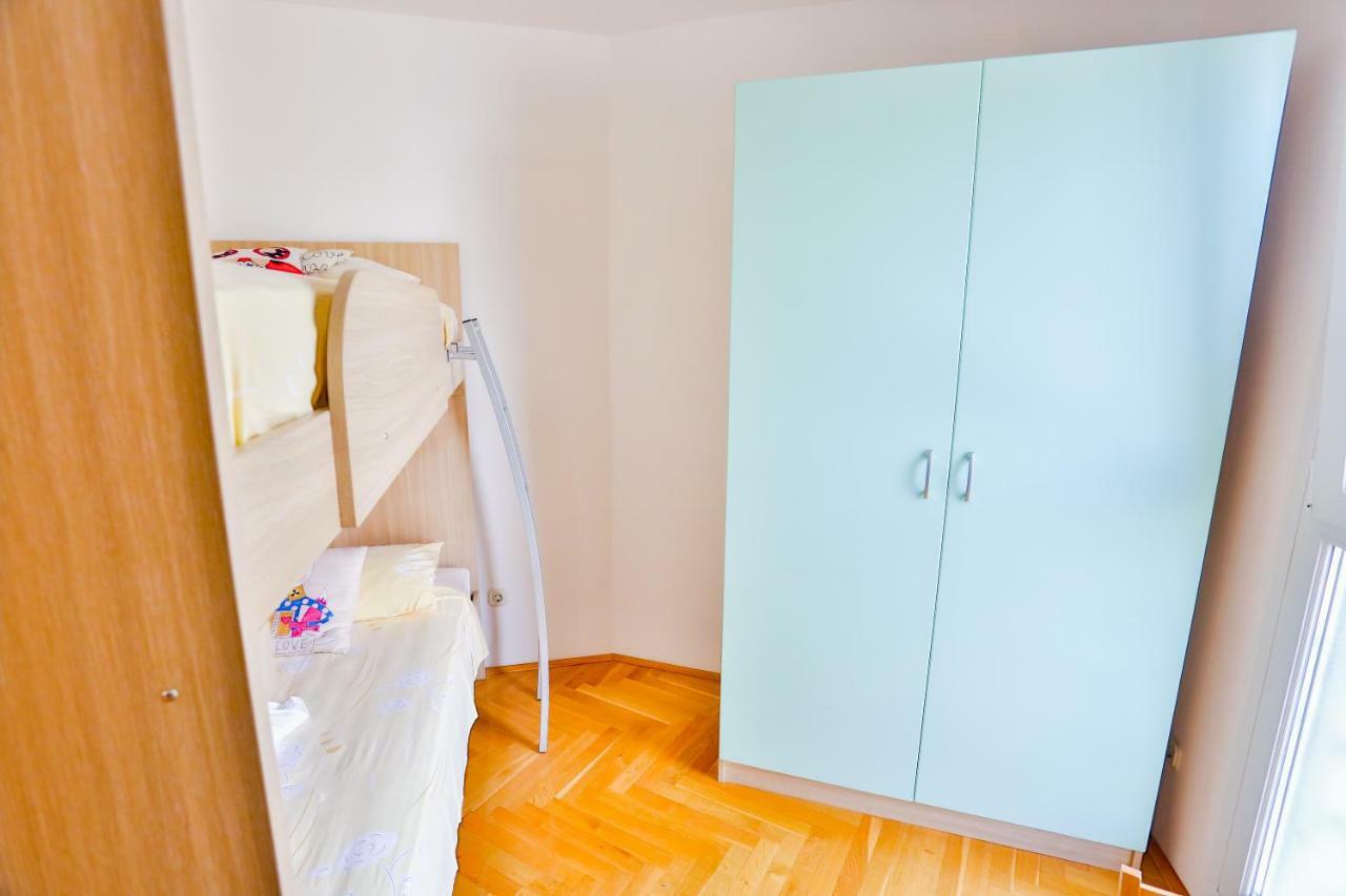 Ibis Apartment Split Extérieur photo